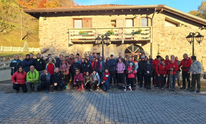 Cisano Bergamasco Grande Successo Per La Camminata Nei Borghi Con