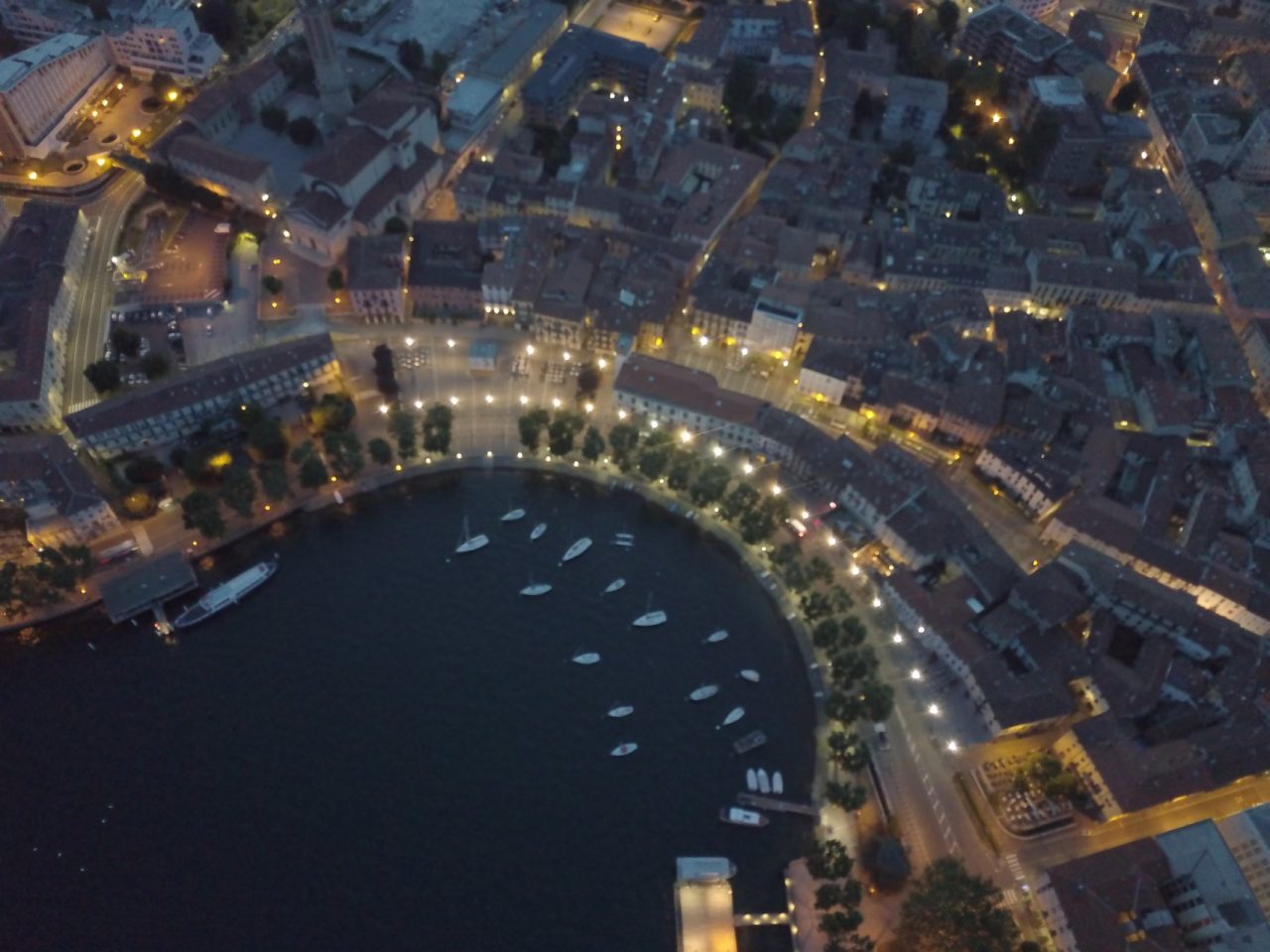 Salvini arriva a Lecco per la sua campagna