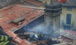 Incendio tetto a Cassago spento dai pompieri