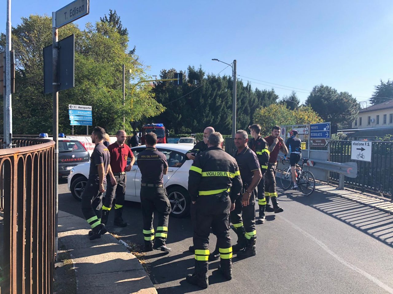 Ponte di Paderno: allarme, sul posto maxi spiegamento di mezzi FOTO