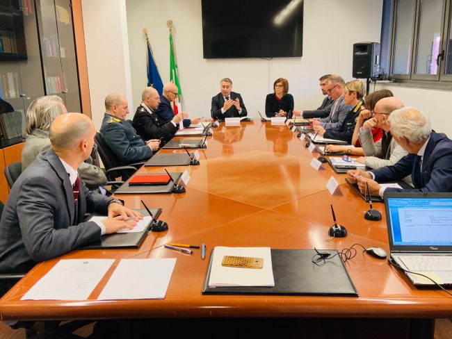 Coronavirus: attivata rete di prevenzione, vertice in Prefettura