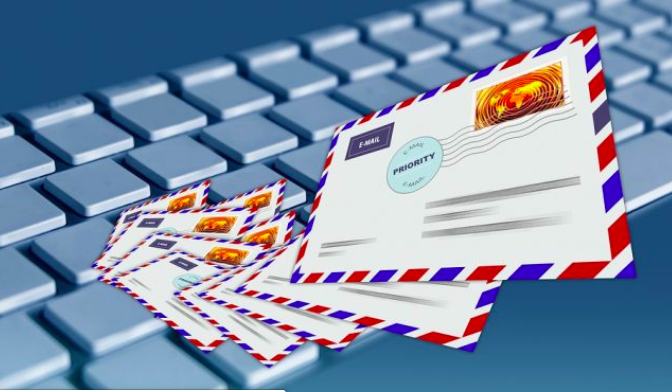 Io giovane supplente. Off-line. Otto giga rimasti.