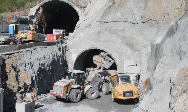 Il Piano Marshall della Lombardia per scuole e strade: nel Lecchese 2 milioni di euro in due anni