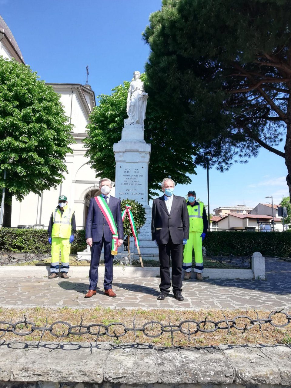 La cerimonia del 25 aprile a Calusco d’Adda FOTO