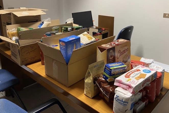 Spesa solidale: tanti i generi alimentari raccolti per le famiglie più bisognose