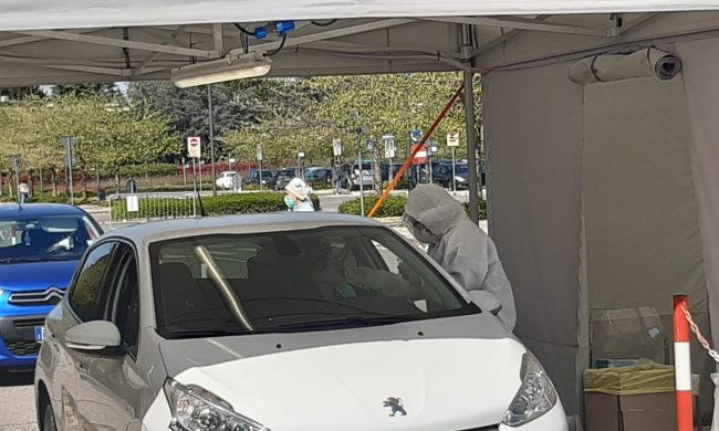 All’ospedale di Vimercate il tampone Coronavirus diventa “stop and go”