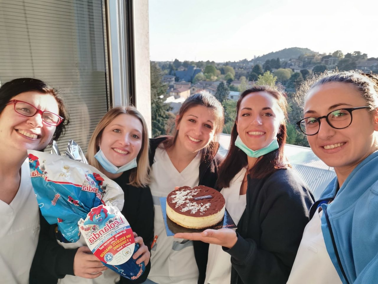 La Pasqua (e la Pasquetta) dei “nostri” angeli della Pneumologia del Mandic LE FOTO