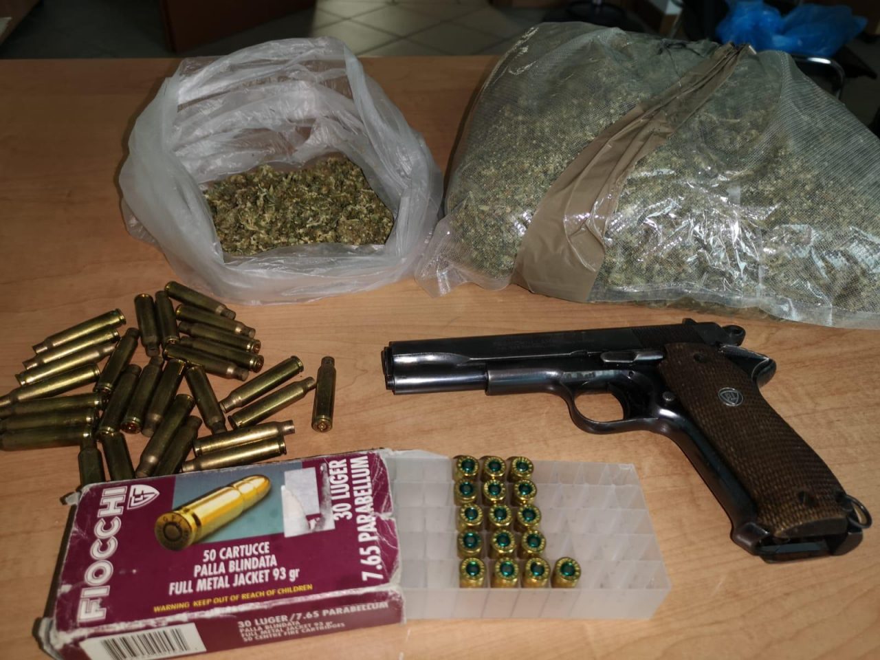 I cinofili di Casatenovo recuperano mezzo chilo di marijuana FOTOGALLERY