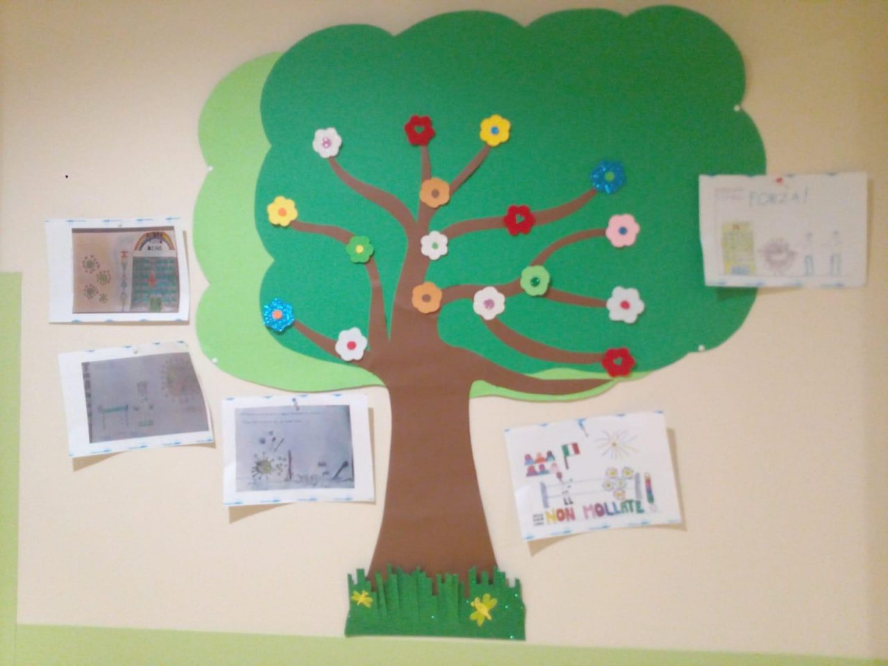 Anche i medici del San Gerardo hanno risposto ai bambini della primaria di Barzanò FOTO