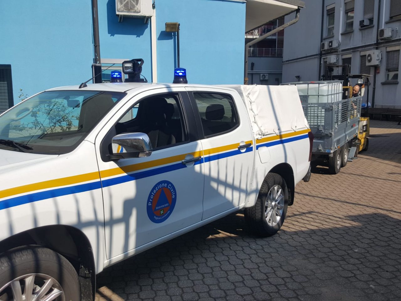 1000 litri di igenizzante per la Protezione Civile e le associazioni lecchesi FOTO