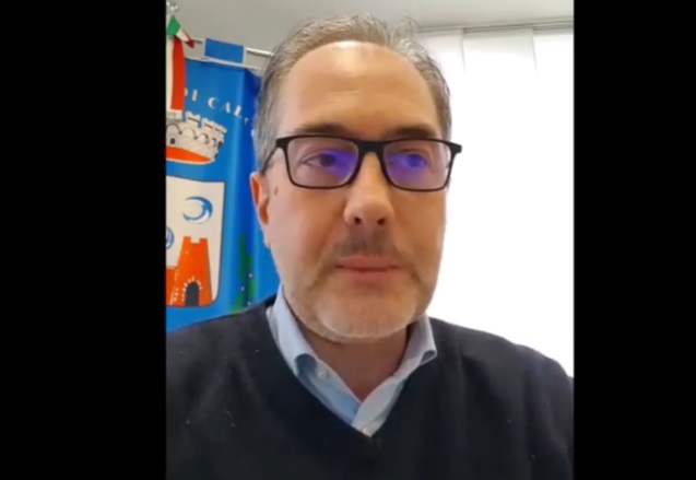 Emergenza Coronavirus, la scuola presta computer e tablet agli studenti VIDEO