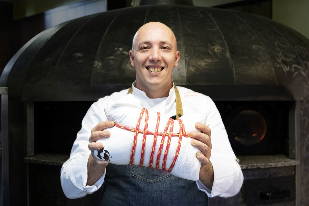 Pizza senza lievito, si può: il campione svela i suoi trucchi ai nostri lettori