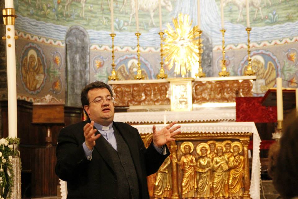 #VideoSalutiamoci il toccante video dei cittadini VIDEO