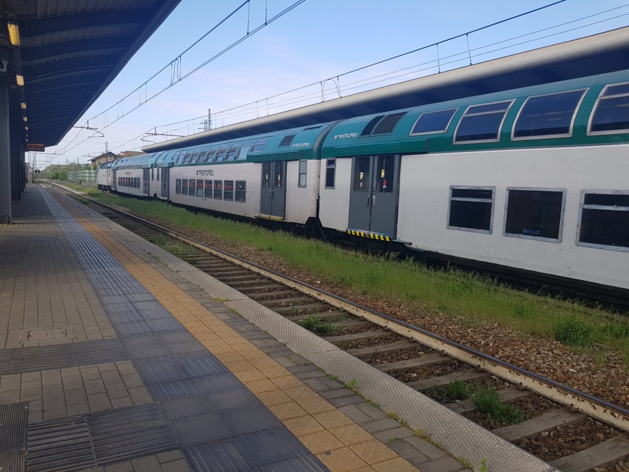 Da sabato 5 treni in più tra Milano, Lecco e Colico per il boom di viaggiatori