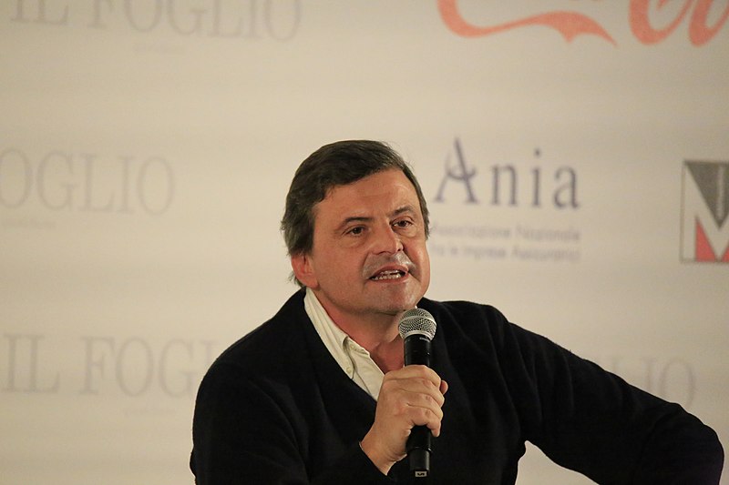 Api Lecco ospita Carlo Calenda