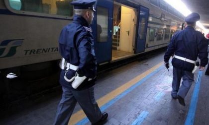 "Pendolari della droga" beccati sul treno con mezzo chilo di marijuana