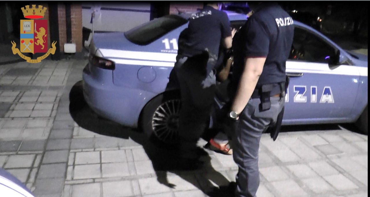 La Polizia scopre un vero e proprio… condominio della droga