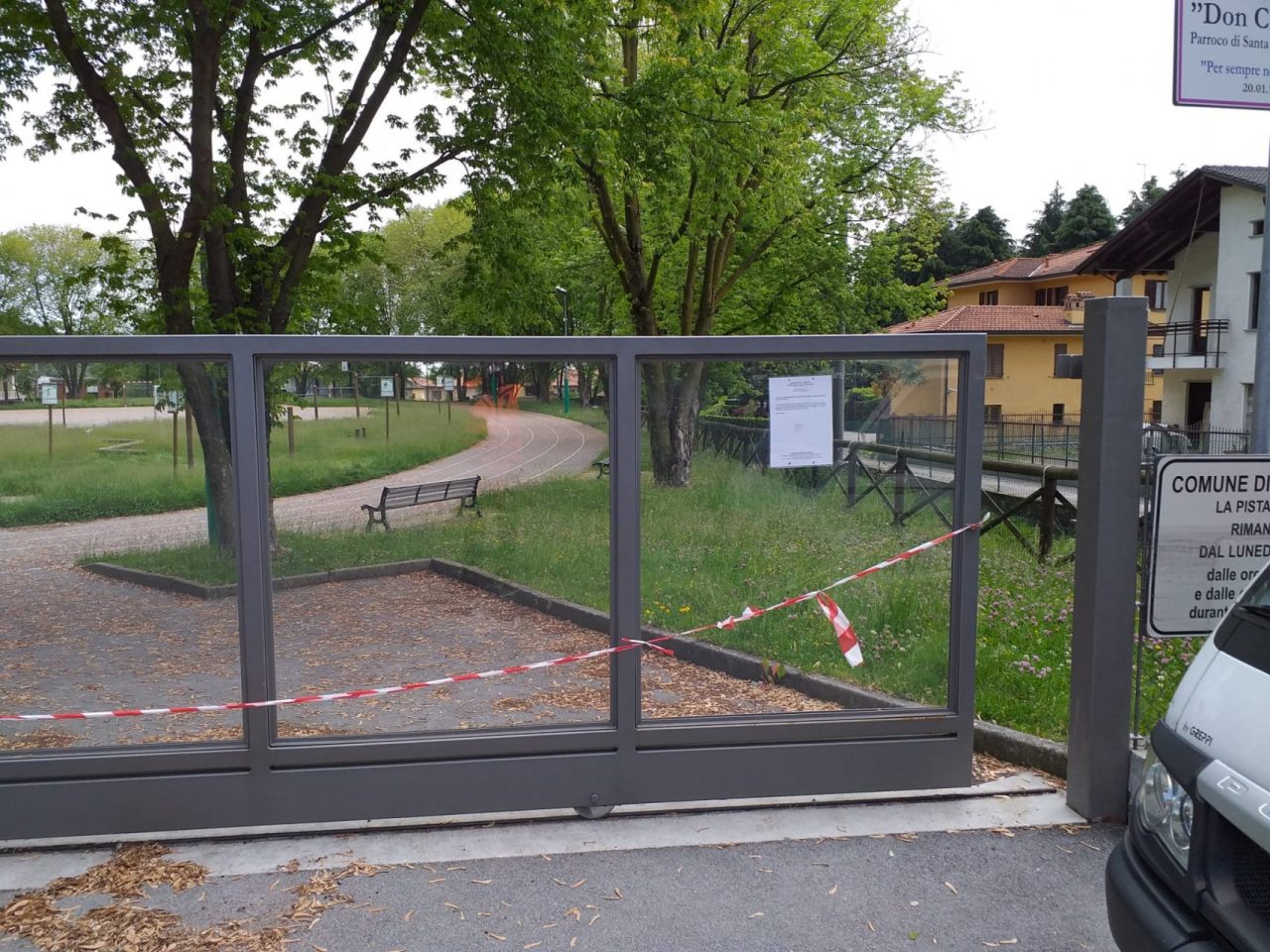 Vandali entrano nel parco in barba ai divieti