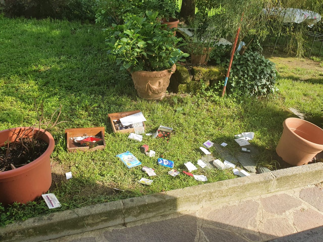 Furto a casa dell’assessore, rubati contanti e gioielli FOTO