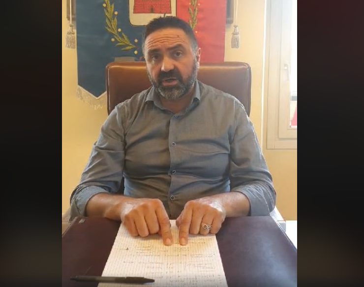 Riaperti gli uffici comunali, biblioteca ancora in stand-by