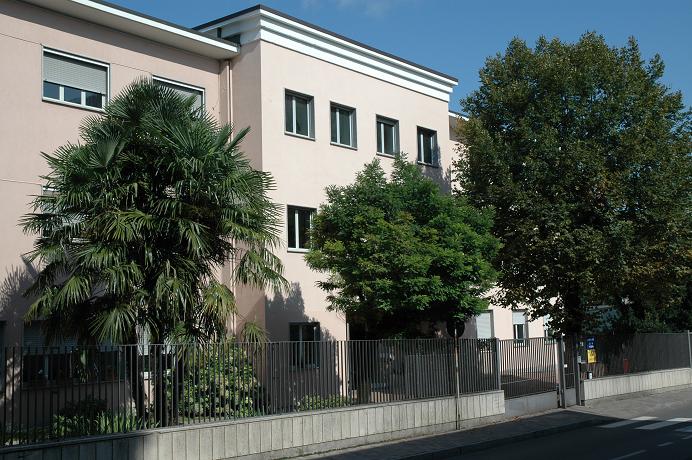 Finalmente riaprono le case di riposo: ecco le regole di accesso