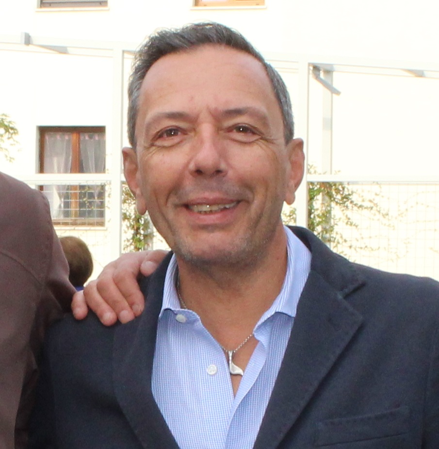 Per il capogruppo di Merate Silvia Romano è una “cog… convertita”