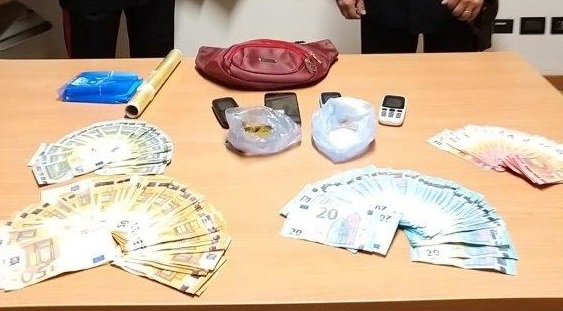 Blitz a Merate, presi due spacciatori in centro città