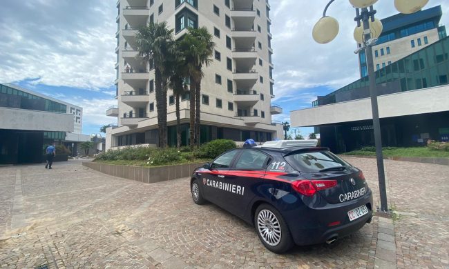 Dramma avvolto nel mistero: ragazza precipita dalle Torri Bianche