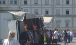 Volano pugni al mercato: ambulante ricoverato in ospedale FOTO