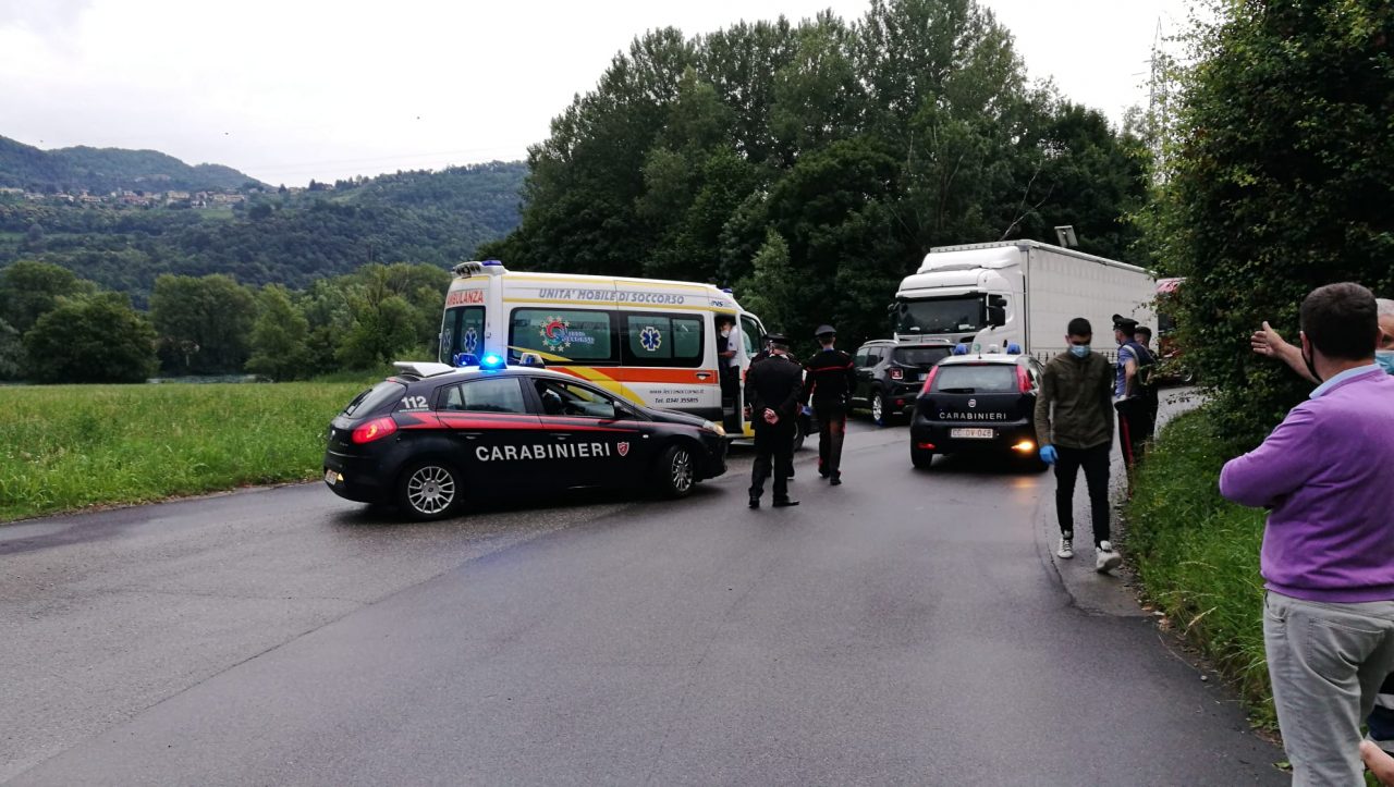 In fuga dai Carabinieri, si butta nell’Adda per sfuggire all’inseguimento FOTOGALLERY