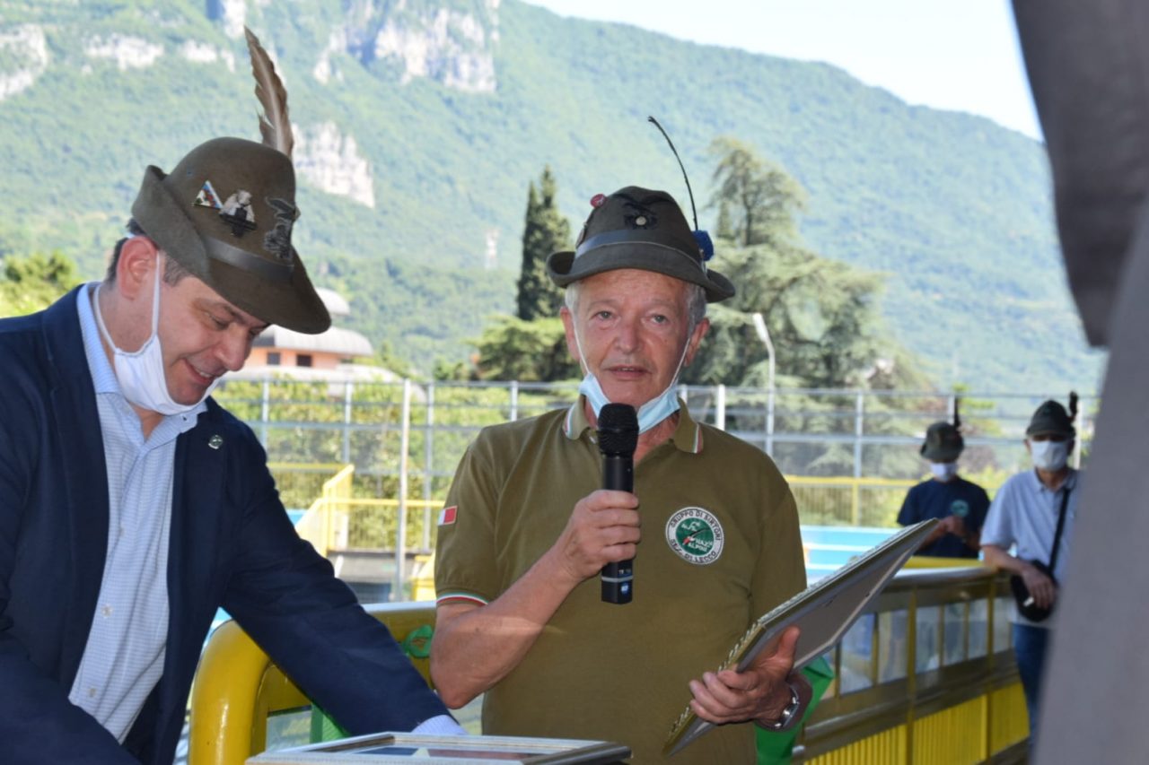 Encomio solenne al dottor Spreafico, salvò la vita ad un volontario alpino FOTO