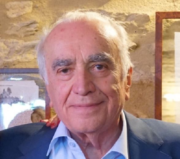 Comune di Merate vestito a Lutto per la morte di Ildebrando Ferrario