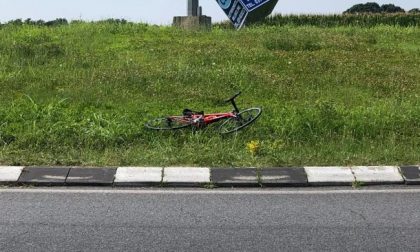 Ciclista di Villa d'Adda investito, finisce in ospedale