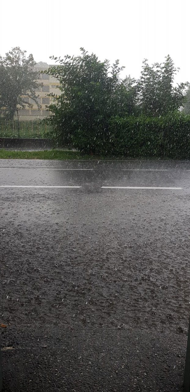 Pioggia e maltempo sul Meratese, torna il sole ma non è finita VIDEO