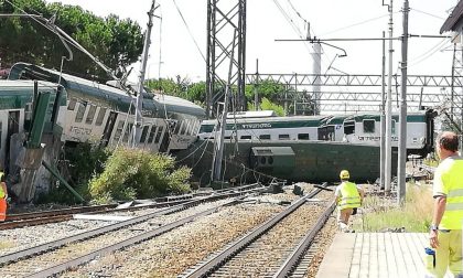 Deraglia un treno a Carnate: tutti gli aggiornamenti FOTO E VIDEO