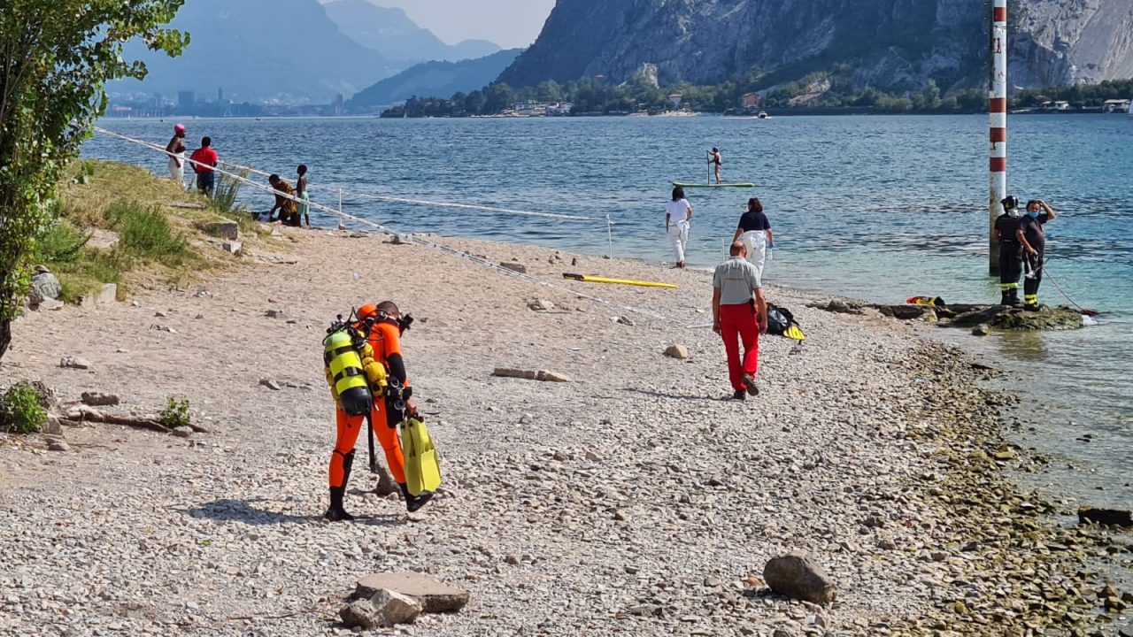 Ragazzina dispersa nel lago: ricerche in corso per trovare la 12enne FOTO E VIDEO