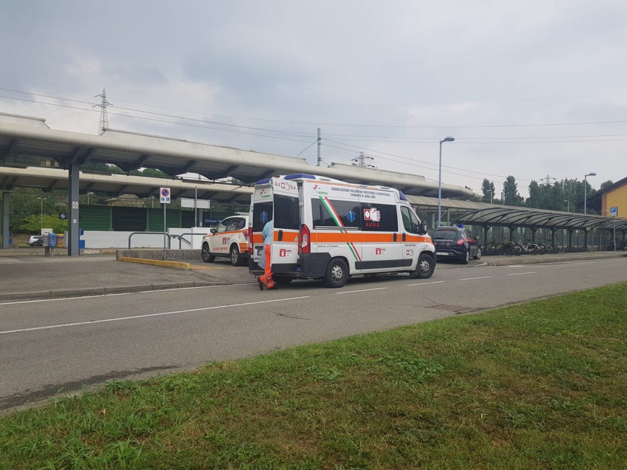 25enne trovato incosciente  alla stazione ferroviaria FOTO