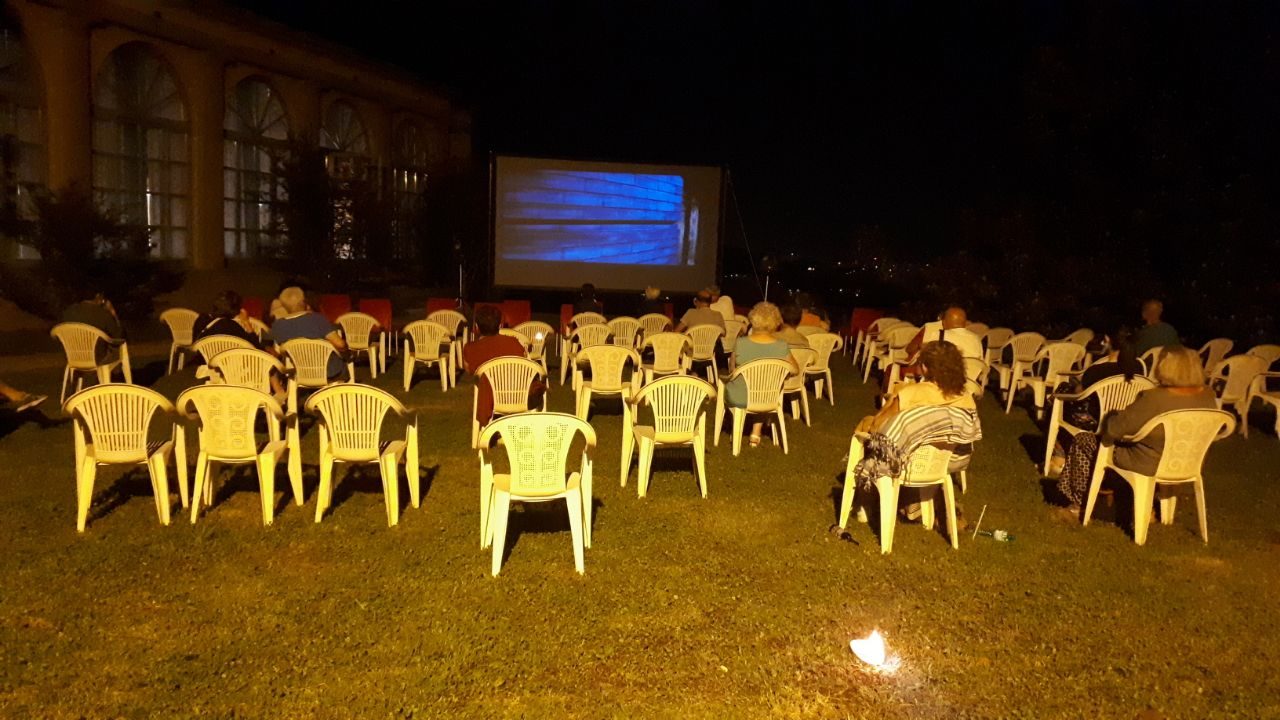 Monticello: buona la prima per il “Cinema Sotto le Stelle”