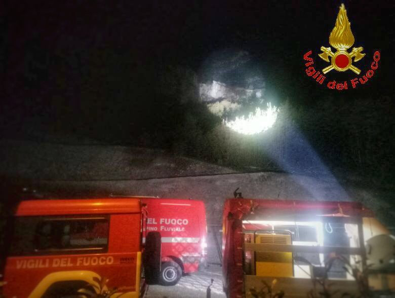 Bloccati in montagna: salvati nella notte dai Vigili del Fuoco FOTO