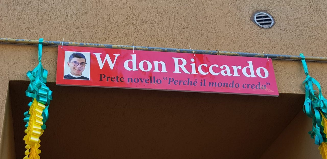 Parrocchia di Sant’Ambrogio in festa per l’ordinazione di don Riccardo