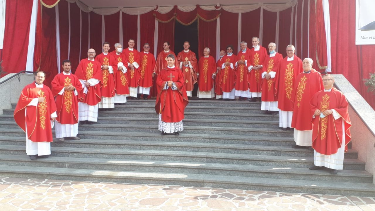 Festa a Valaperta per la prima messa da sacerdote di don Marco Sala FOTO e VIDEO