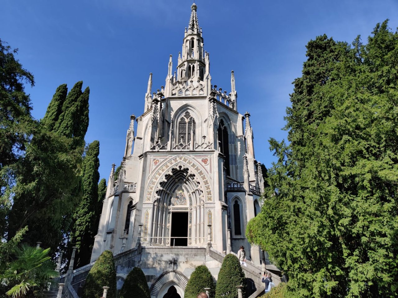 Cassago: la visita guidata al Mausoleo Visconti è un successo FOTO