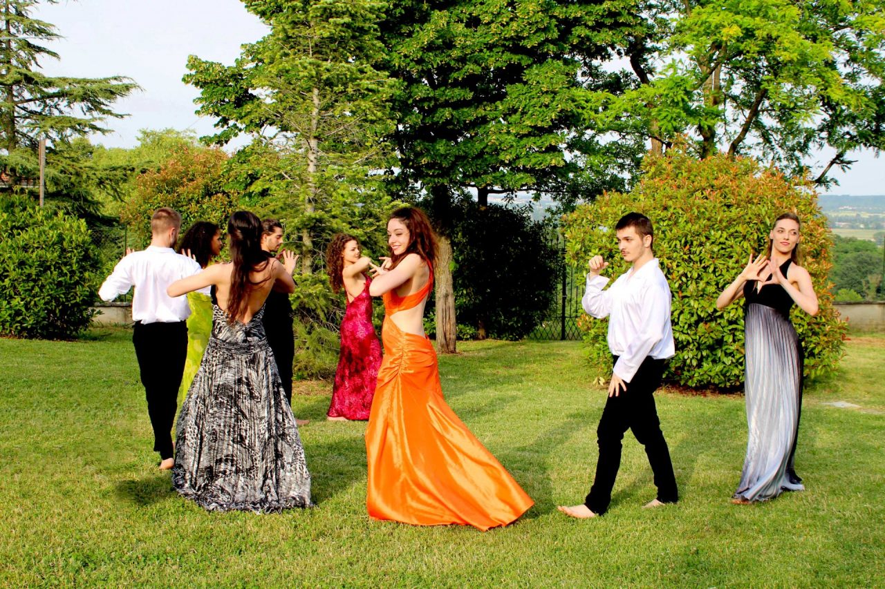 “Omaggio a Pina”, sabato 17 ottobre l’ultimo appuntamento di Caffeine Merate Danza