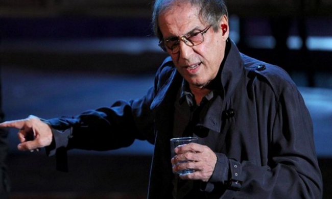 Appello social di Celentano ai giovani: “Non ammucchiatevi” VIDEO