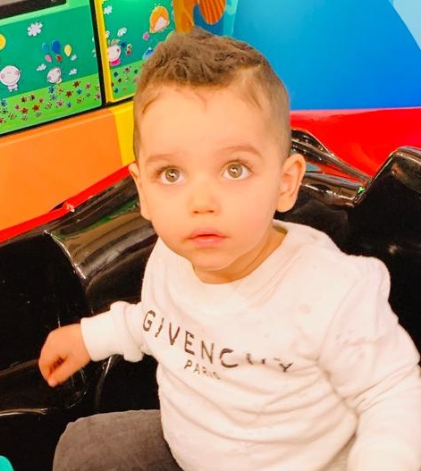 Il miracolo del piccolo Amir: era in fin di vita, ora è tornato a camminare