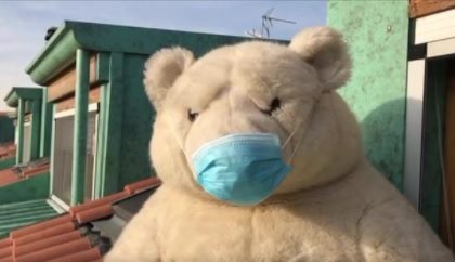 Covid, la parodia brianzola di Ibrahimovic: “Sta giö de döss, fa mia ul bìgül” IL VIDEO