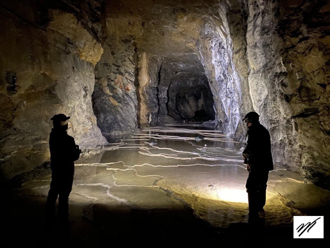 Le Gallerie Pelucchi si aprono ai sub e a visite guidate FOTO