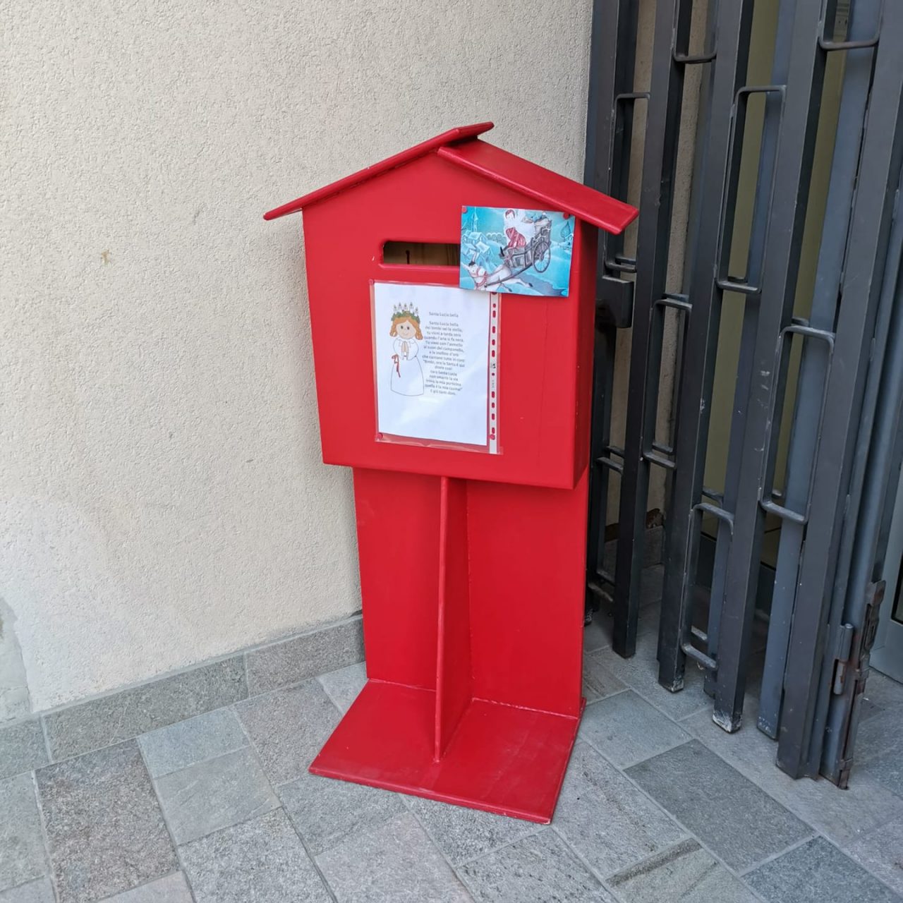 Medolago: inaugurata una cassetta della posta per le letterine a Santa Lucia