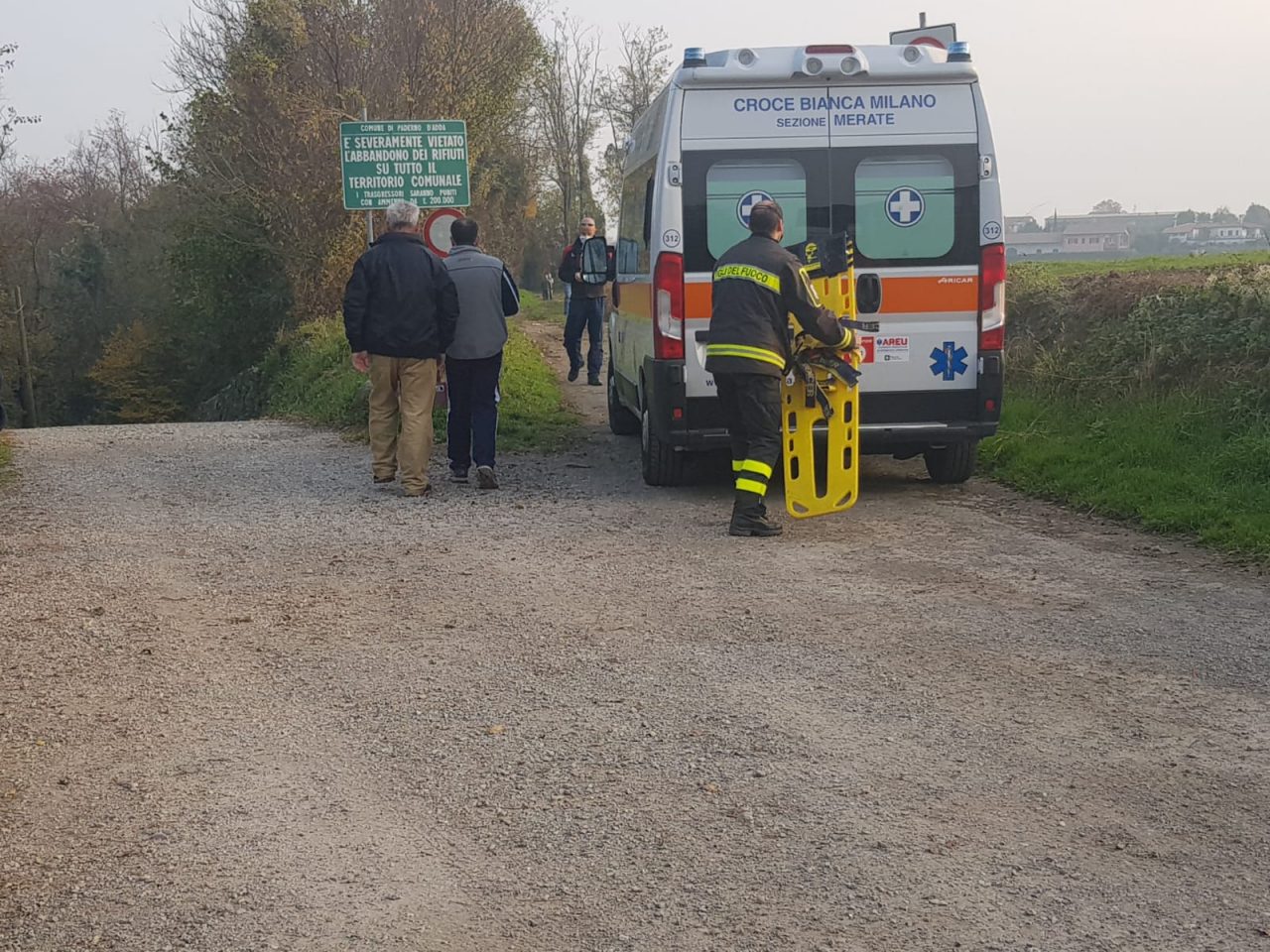 Cade in un fosso, donna soccorsa in elicottero FOTO e VIDEO