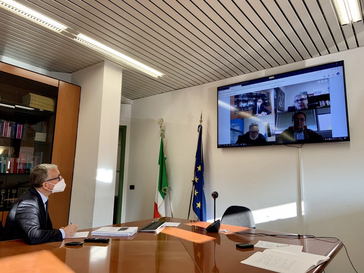 Cabina di regia per contrastare la diffusione del Covid nei luoghi di lavoro